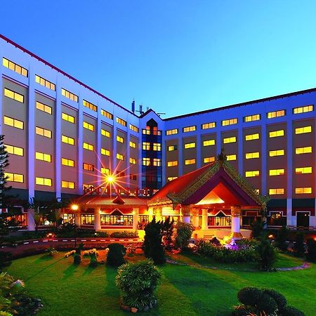 Summit Parkview Yangon Hotel Buitenkant foto