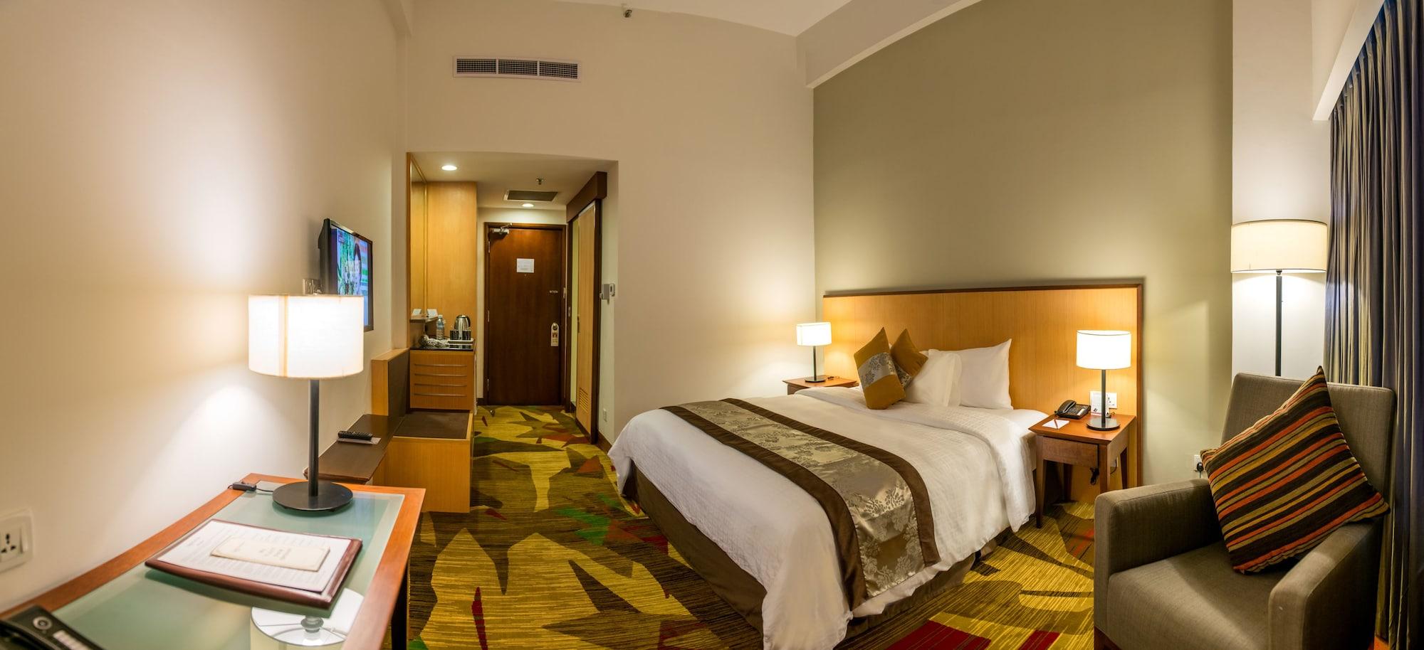 Summit Parkview Yangon Hotel Buitenkant foto